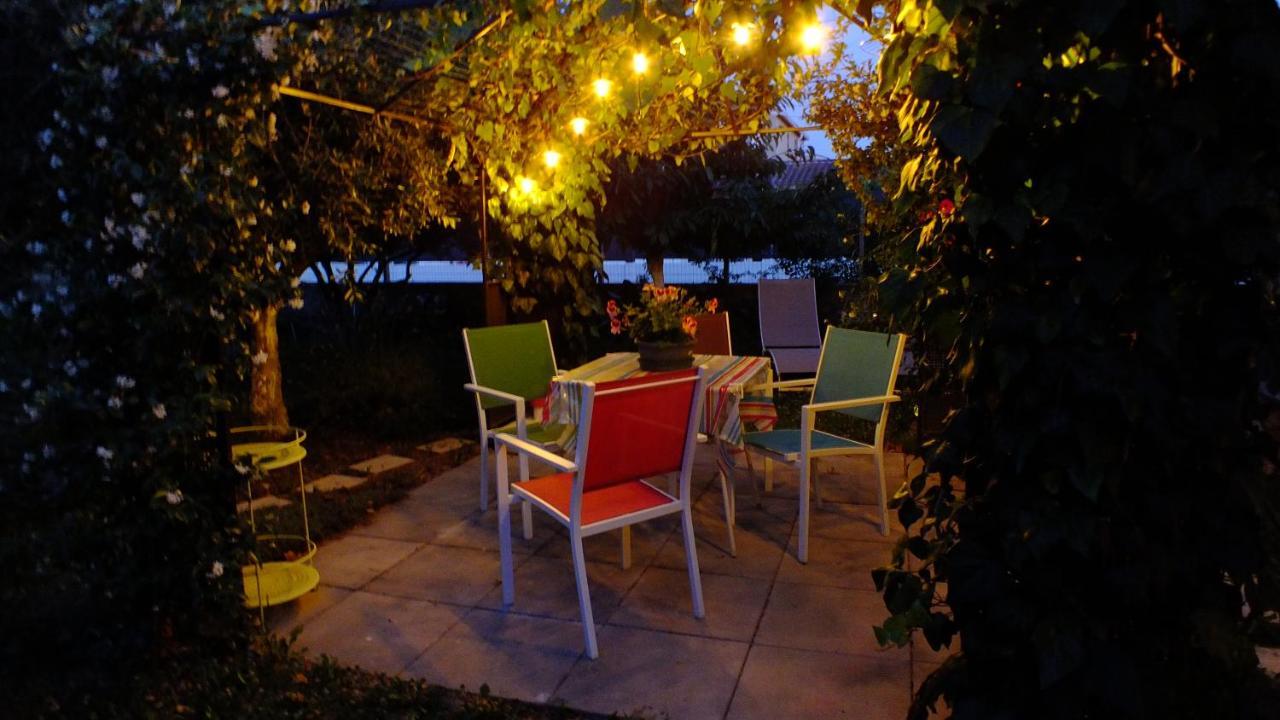 La Maison Sous L'Olivier Villa Morieres-les-Avignon Екстериор снимка
